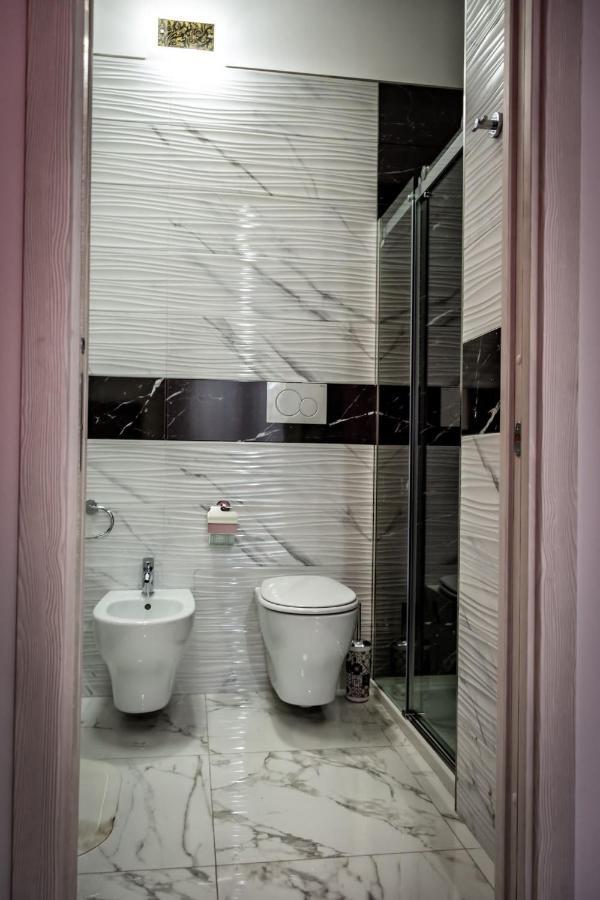 Le Colonne Bed & Breakfast Racale Bagian luar foto